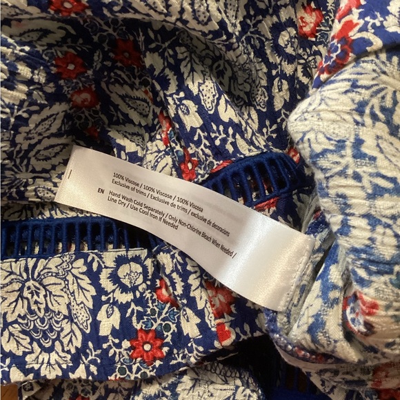 Band of the Free Floral Dress - L - Flowy and Comfy - Picture 7 of 8